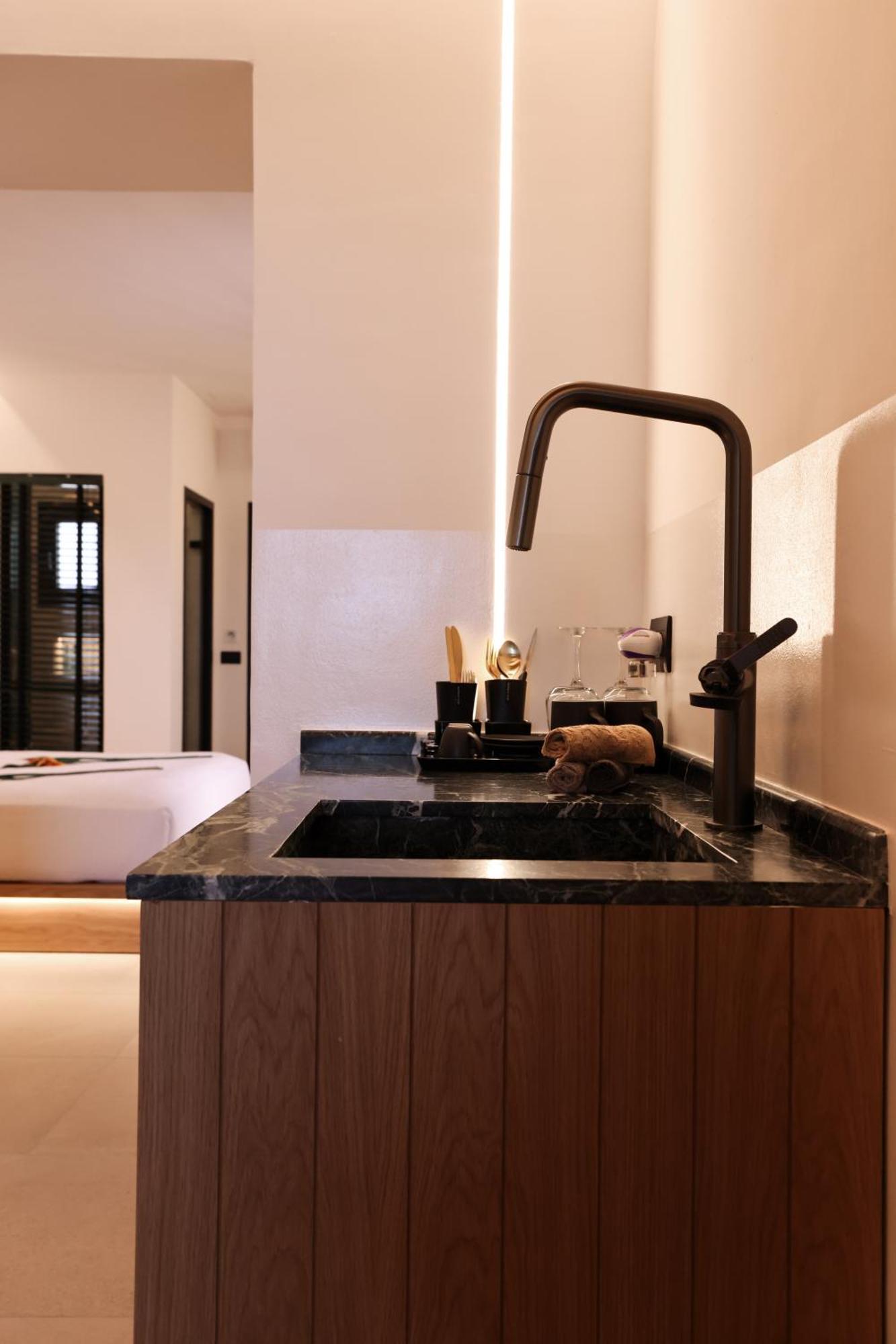 Queen Kalliopi Suites Plintri Exteriér fotografie